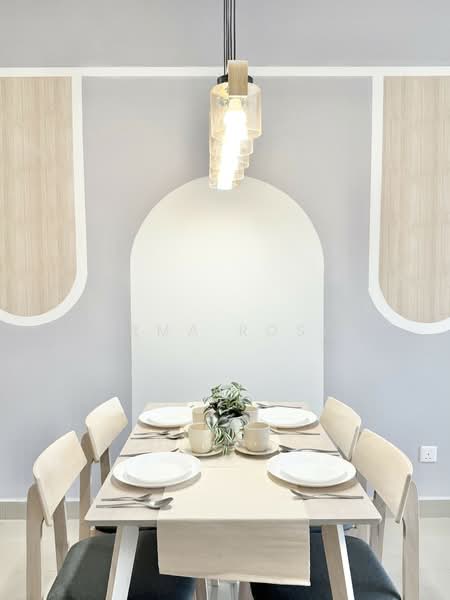 Servis Apartment untuk Disewa di M Vertica - Irma Rose - Dining Room - PropertyGuru.com.my