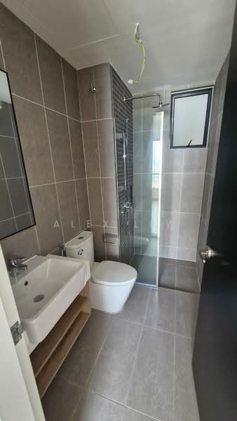 Servis Apartment untuk Dijual di Kensho Residence - Alex Lew - Bathroom - PropertyGuru.com.my