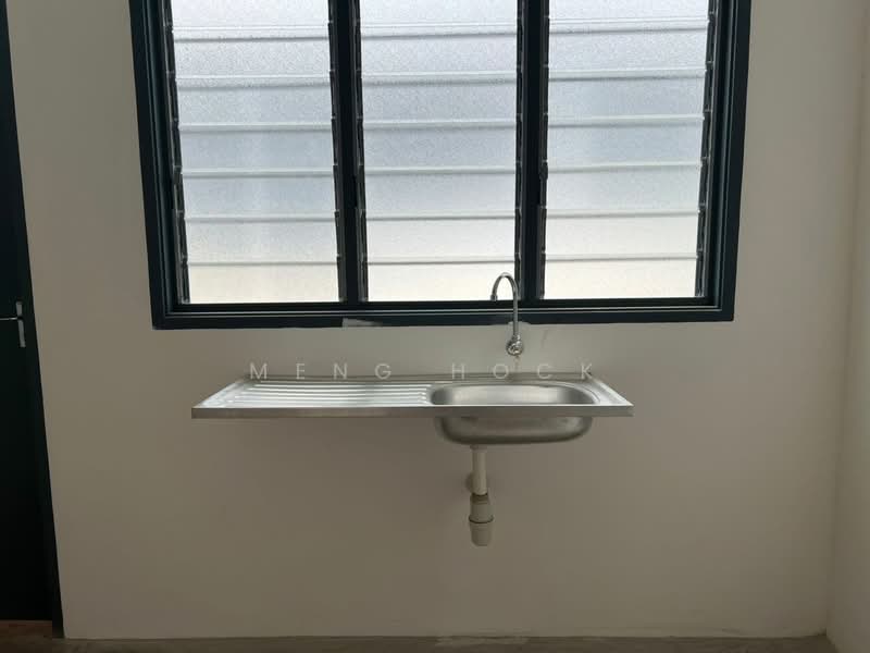 Shop / Office for Rent in Bandar Putra (Kulai) - Meng Hock - Interior - PropertyGuru.com.my