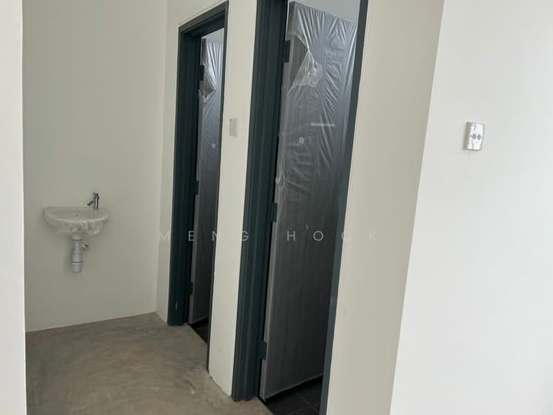 Shop / Office for Rent in Bandar Putra (Kulai) - Meng Hock - Interior - PropertyGuru.com.my