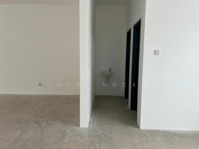 Shop / Office for Rent in Bandar Putra (Kulai) - Meng Hock - Interior - PropertyGuru.com.my