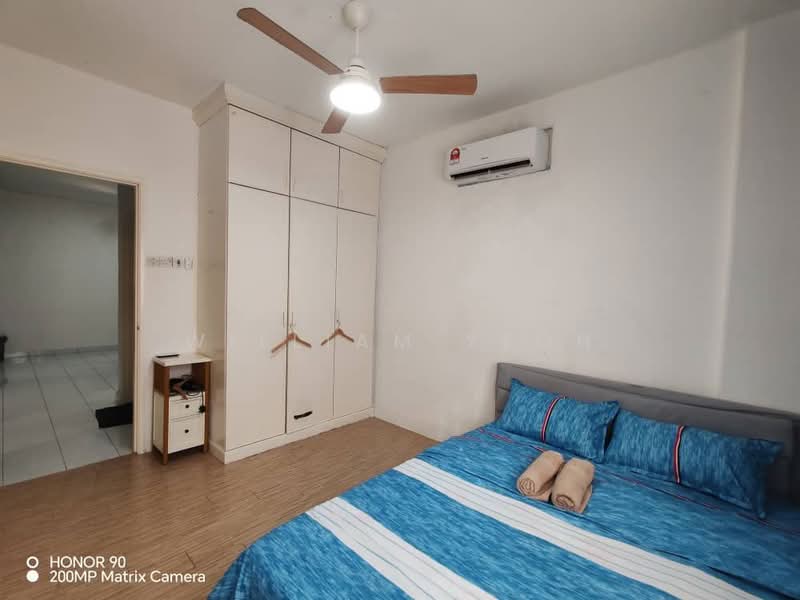 Apartment for Sale at Pangsapuri Sri Kemuning - William Yeoh - Bedroom - PropertyGuru.com.my