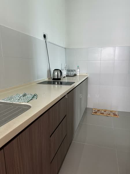 Service Residence for Sale at 1Medini - Vinnie Sam - Kitchen - PropertyGuru.com.my