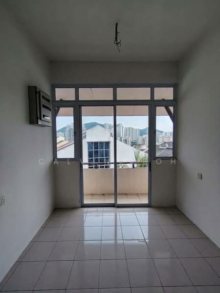 Semi-Detached House for Sale in Taman Sungai Ara (Sungai Ara) - Calvin Keoh - Balcony - PropertyGuru.com.my