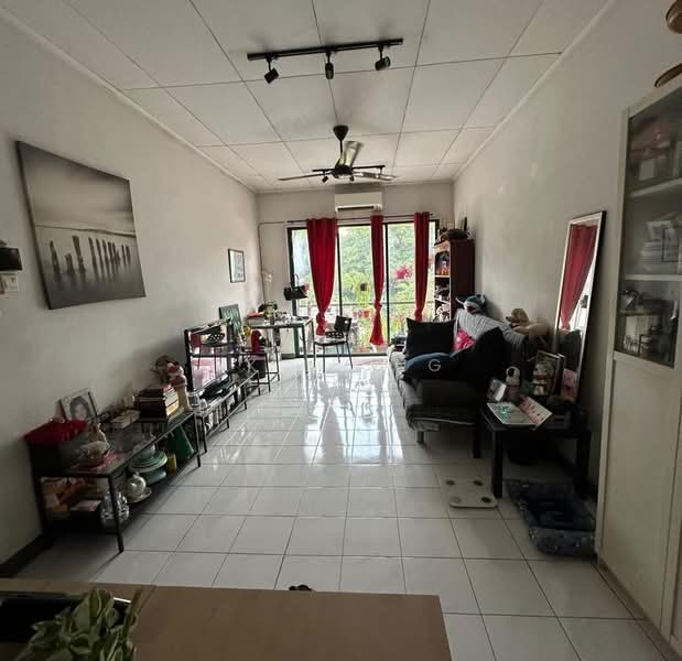 Pangsapuri untuk Dijual di SD Apartments - JK Leong - Living Room - PropertyGuru.com.my