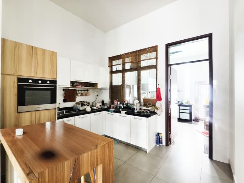 2-storey Terraced House for Sale in Johor Bahru (Johor) - Suenn Low - Kitchen - PropertyGuru.com.my