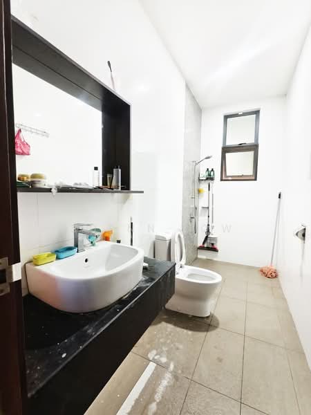 2-storey Terraced House for Sale in Johor Bahru (Johor) - Suenn Low - Bathroom - PropertyGuru.com.my