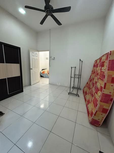 2-storey Terraced House for Sale in Ipoh (Perak) - Lee Muzi - Bedroom - PropertyGuru.com.my