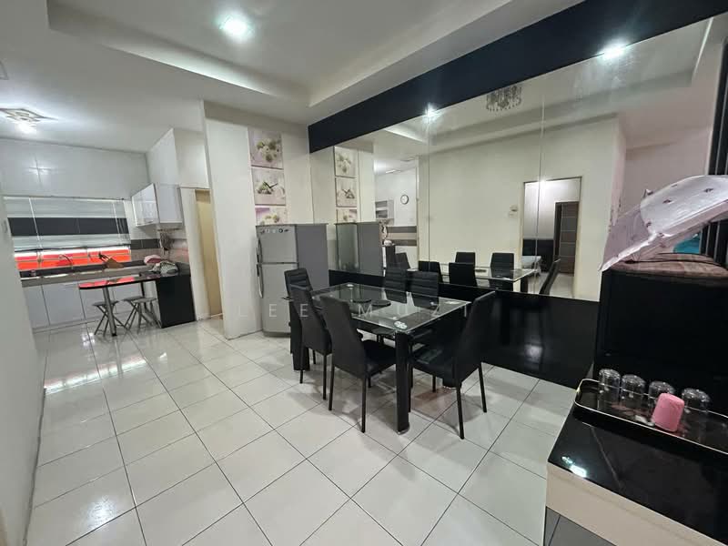 2-storey Terraced House for Sale in Ipoh (Perak) - Lee Muzi - Kitchen - PropertyGuru.com.my