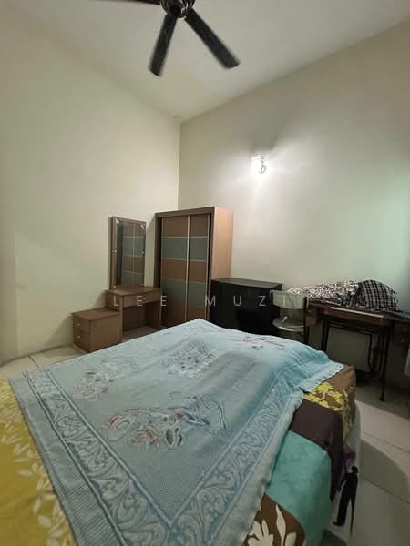 2-storey Terraced House for Sale in Ipoh (Perak) - Lee Muzi - Bedroom - PropertyGuru.com.my