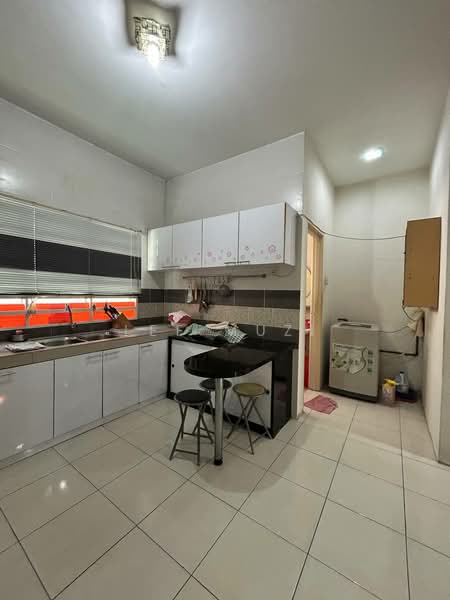 2-storey Terraced House for Sale in Ipoh (Perak) - Lee Muzi - Kitchen - PropertyGuru.com.my