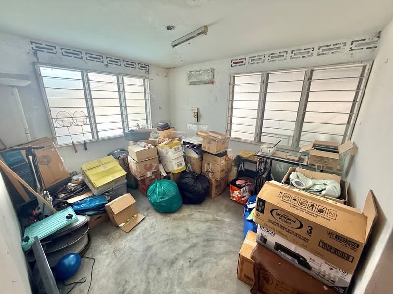 Bungalow for Sale in Klang (Selangor) - Wan Azlan Ahmad - PropertyGuru.com.my