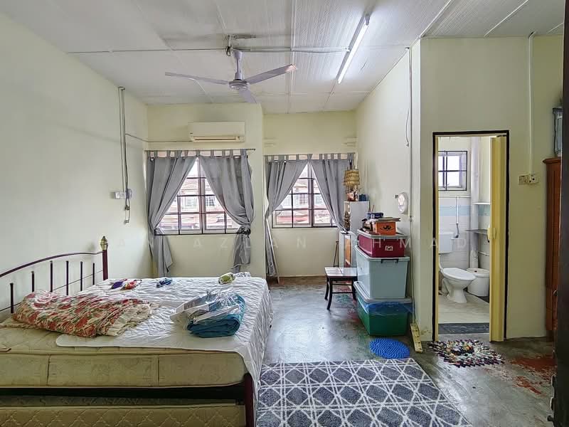 Rumah Teres 2 Tingkat untuk Dijual di Meru (Klang) - Wan Azlan Ahmad - Bedroom - PropertyGuru.com.my