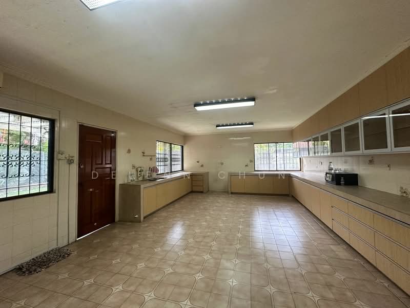 Bungalow for Sale in Klang (Selangor) - Delenn Chung - Kitchen - PropertyGuru.com.my
