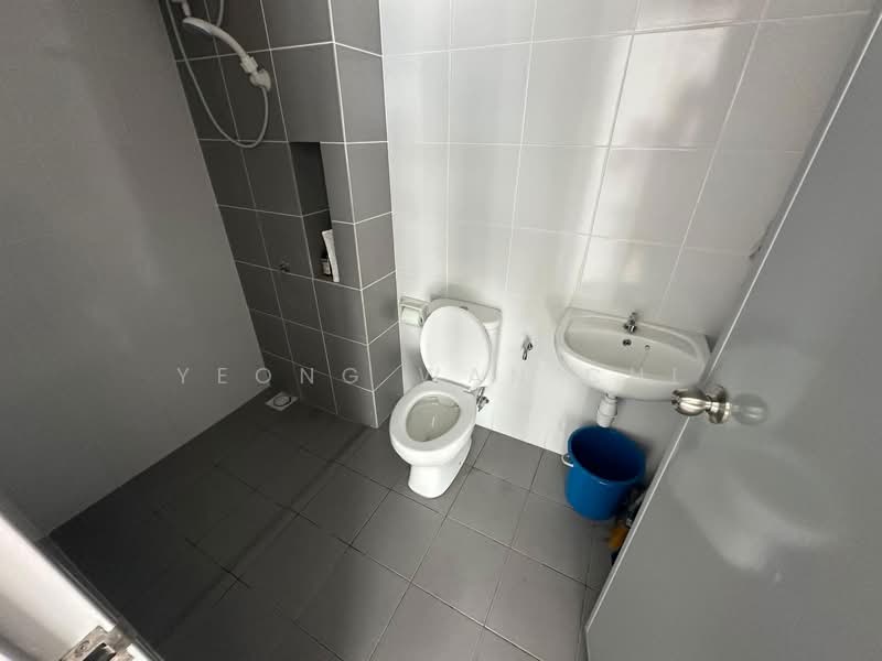 Rumah Teres untuk Dijual di Eco Grandeur (Puncak Alam) - Yeong Wan Chi - PropertyGuru.com.my