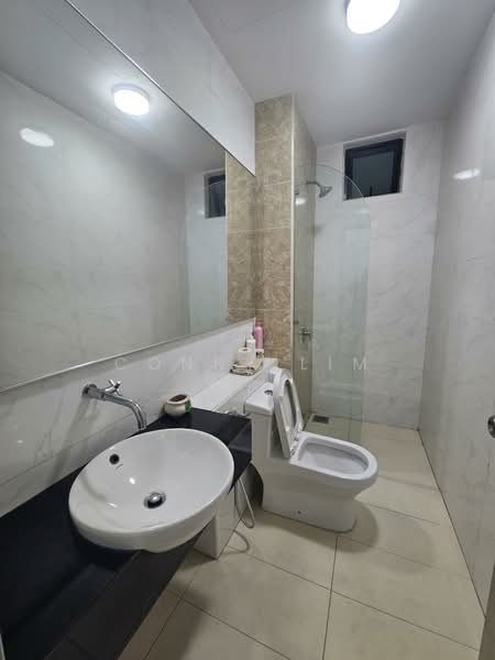 Service Residence for Sale at D'Summit Residences - Conny Lim - Bathroom - PropertyGuru.com.my