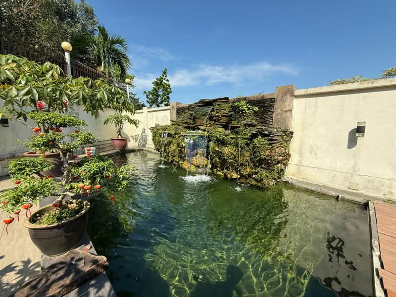 Bungalow for Sale in Bandar Kinrara (Selangor) - Chuan Xiao Chok - Garden - PropertyGuru.com.my