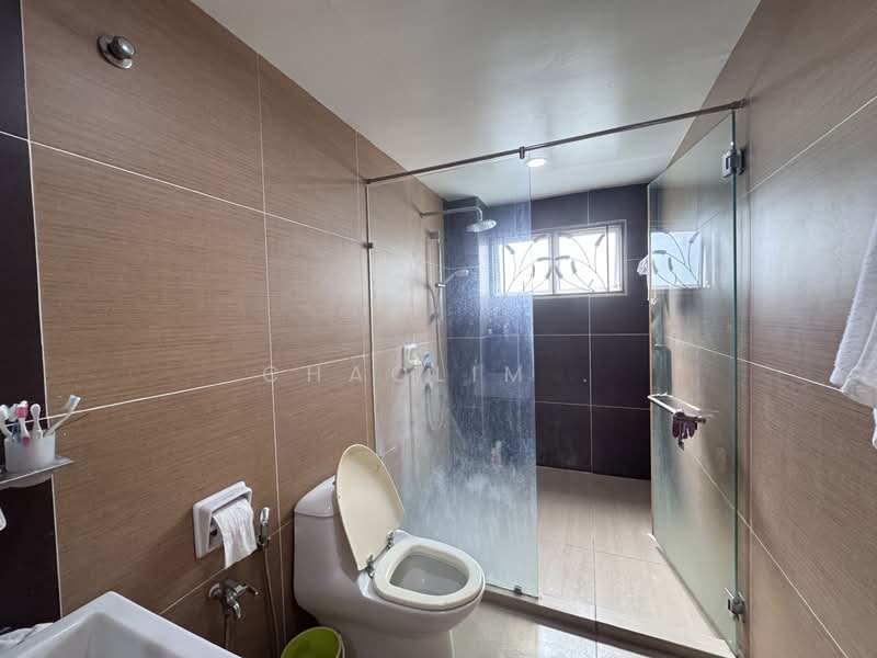 Bungalow for Sale in Seri Kembangan (Selangor) - ChaoLim . - Bathroom - PropertyGuru.com.my