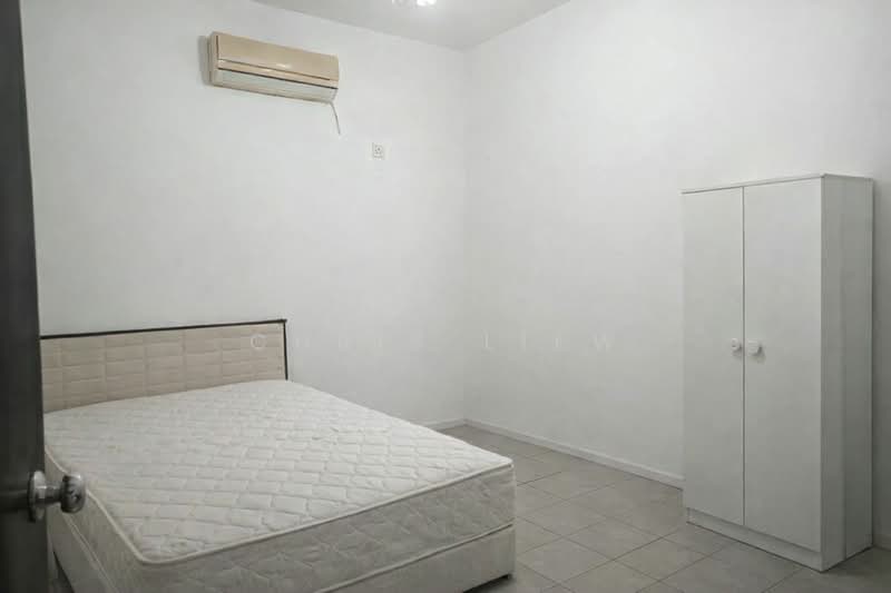 Semi-Detached House for Sale in Taman Impian Emas (Skudai) - Chris Liew - Bedroom - PropertyGuru.com.my