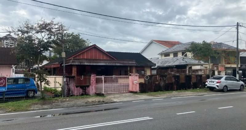 Bungalow for Rent in Taman Green Lane (Jelutong) - Jeff Ooi - Exterior - PropertyGuru.com.my