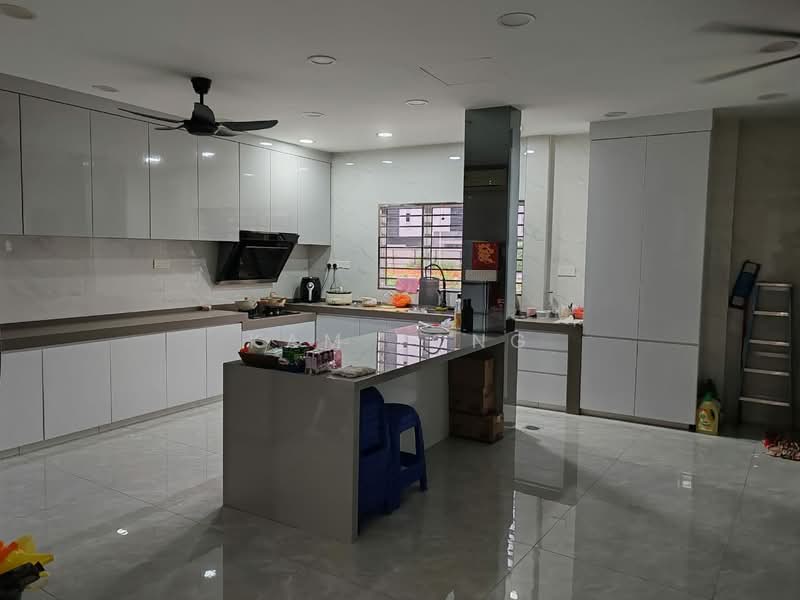 Rumah Teres 3 Tingkat untuk Dijual di Bandar Menjalara (Kuala Lumpur) - Kam Tong - PropertyGuru.com.my