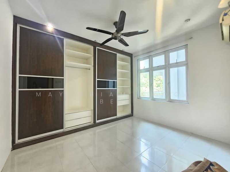 Condominium for Sale at Bayswater Resort Condominium - May Chiam Khooi Bee - Bedroom - PropertyGuru.com.my