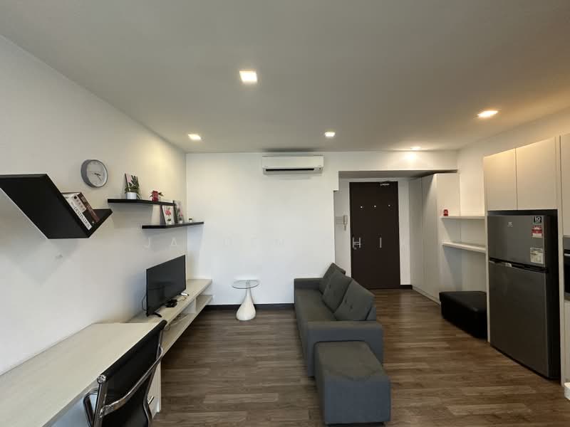 Servis Apartment untuk Dijual di Service Residence @ Landmark Residence 2 - Jayden Chik - Living Room - PropertyGuru.com.my