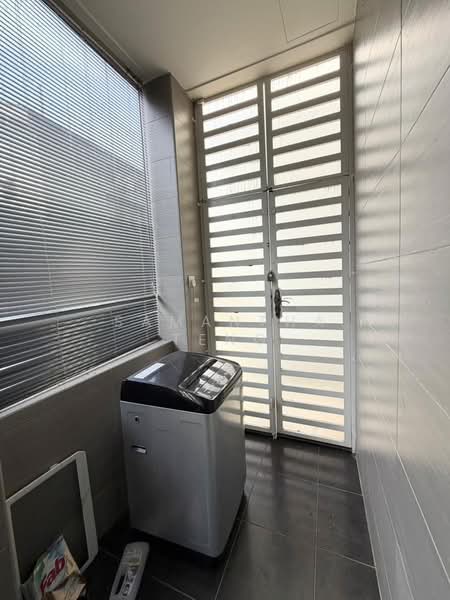 Rumah Teres 2 Tingkat untuk Disewa di Johor Bahru (Johor) - Samantha Teng - Balcony - PropertyGuru.com.my