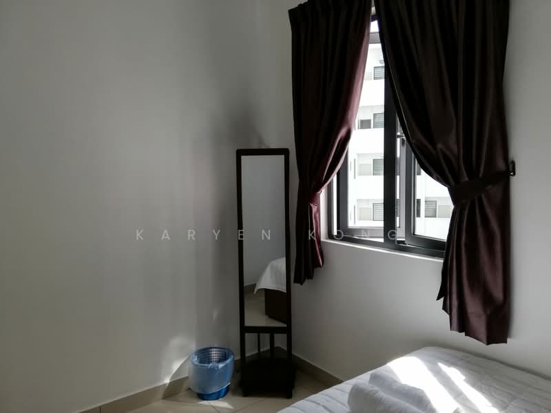 Kondominium untuk Disewa di Skyvilla @ D'Island - Karyen Kong - Bedroom - PropertyGuru.com.my