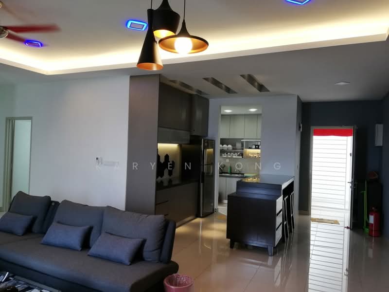 Kondominium untuk Disewa di Skyvilla @ D'Island - Karyen Kong - Living Room - PropertyGuru.com.my