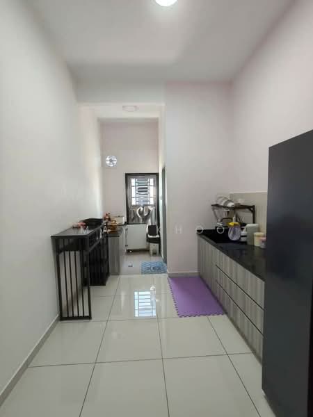 Terraced House for Sale in Johor Bahru (Johor) - May Khoo - Kitchen - PropertyGuru.com.my