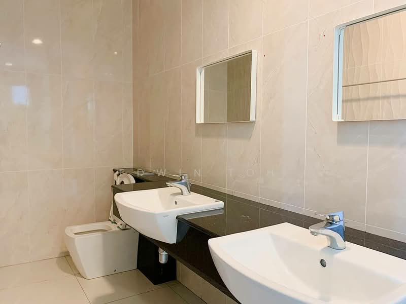 Service Residence for Rent at Paragon Residences @ Straits View - Edwin Toh - Bathroom - PropertyGuru.com.my