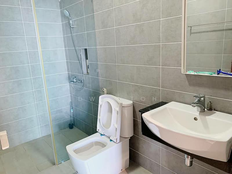 Service Residence for Rent at Paragon Residences @ Straits View - Edwin Toh - Bathroom - PropertyGuru.com.my