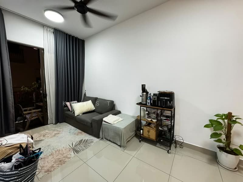 2-storey Terraced House for Rent in Setia Safiro (Cyberjaya) - Krystal Lim - Living Room - PropertyGuru.com.my