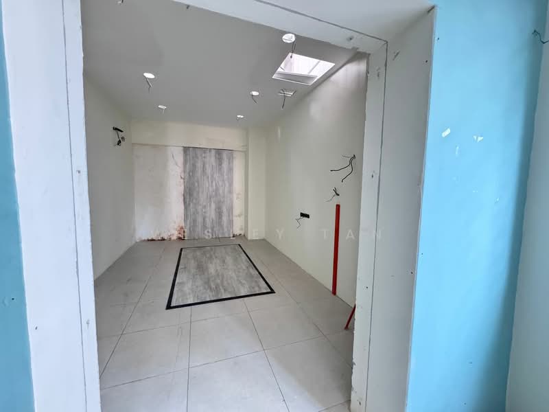 Shop / Office for Rent in Bukit Rambai (Melaka) - Wesley Tan - Interior - PropertyGuru.com.my