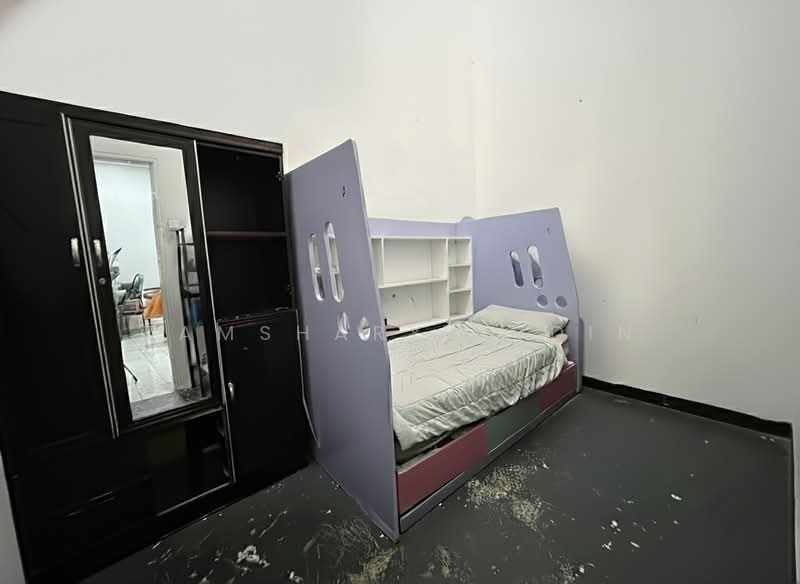 Rumah Teres 1 Tingkat untuk Dijual di Bandar Baru Bangi (Selangor) - Zamshary Budin - Bedroom - PropertyGuru.com.my
