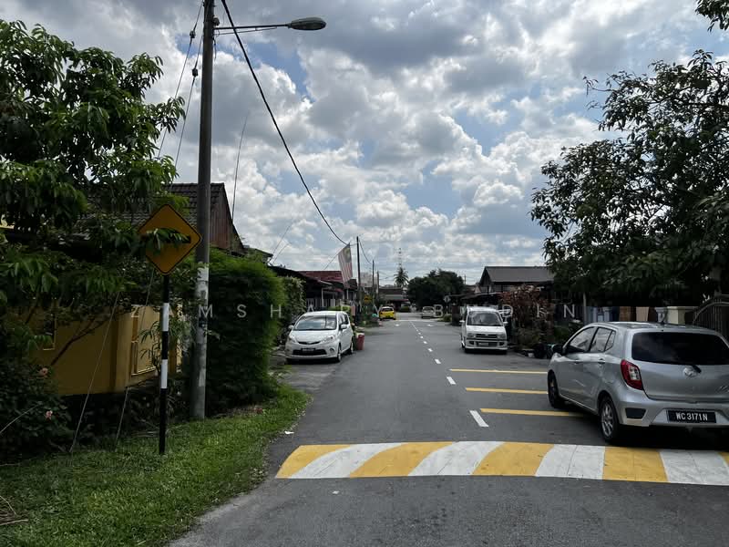 Rumah Teres 1 Tingkat untuk Dijual di Bandar Baru Bangi (Selangor) - Zamshary Budin - PropertyGuru.com.my