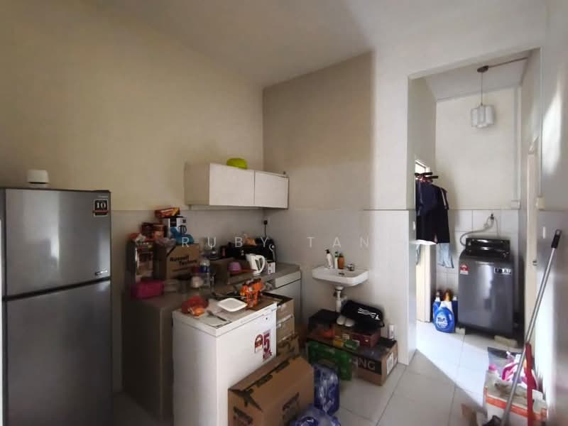 2-storey Terraced House for Sale in Nusa Bayu (Iskandar Puteri (Nusajaya)) - Ruby Tan - Kitchen - PropertyGuru.com.my