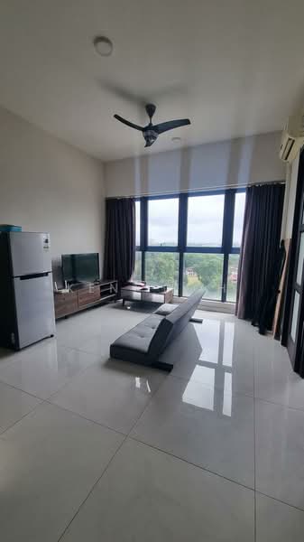 Condominium for Sale at Bay Point @ Country Garden Danga Bay - Kent Koh - Living Room - PropertyGuru.com.my