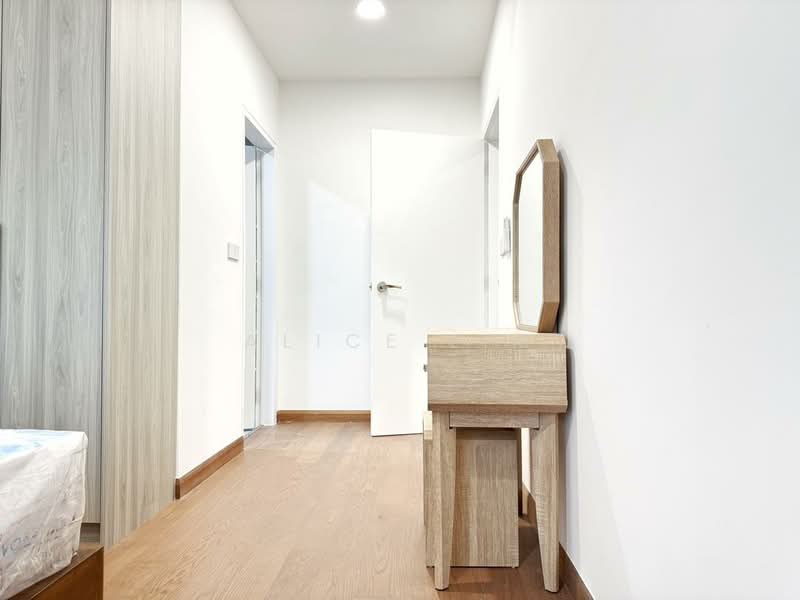 Condominium for Rent at Bangsar Hill Park - Alice Lim - Dressing Table - PropertyGuru.com.my