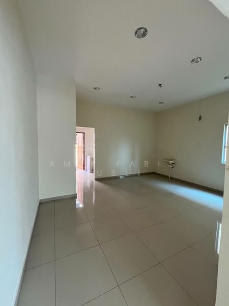 For Sale - Taman Tangkak Villa