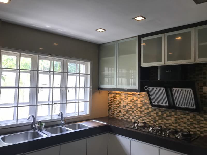 Bungalow for Sale in Taman Yarl (Jalan Klang Lama (Old Klang Road)) - Daniel Tong - Kitchen - PropertyGuru.com.my