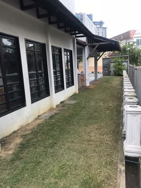 Bungalow for Sale in Taman Yarl (Jalan Klang Lama (Old Klang Road)) - Daniel Tong - Exterior - PropertyGuru.com.my