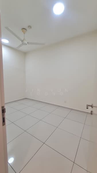 Servis Apartment untuk Disewa di D'sara Sentral - Jin Yun Loong - Second bedroom  - PropertyGuru.com.my
