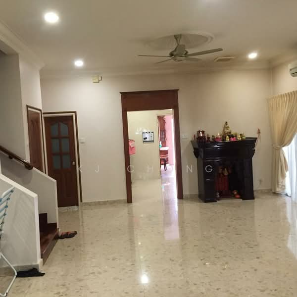 Semi-Detached House for Sale in Ampang (Selangor) - KJ Chong - Living Room - PropertyGuru.com.my