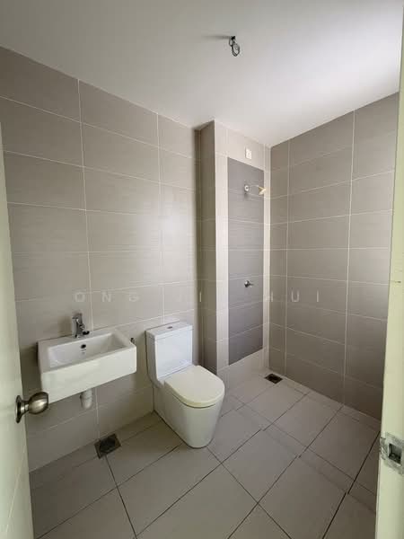 2-storey Terraced House for Sale in Bandar Sri Sendayan (Negeri Sembilan) - Ong Jia Hui - Bathroom - PropertyGuru.com.my