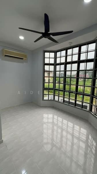 Rumah Berkembar untuk Disewa di Kampung Mohd Amin (Johor Bahru) - Aiden Goh - Living Room - PropertyGuru.com.my