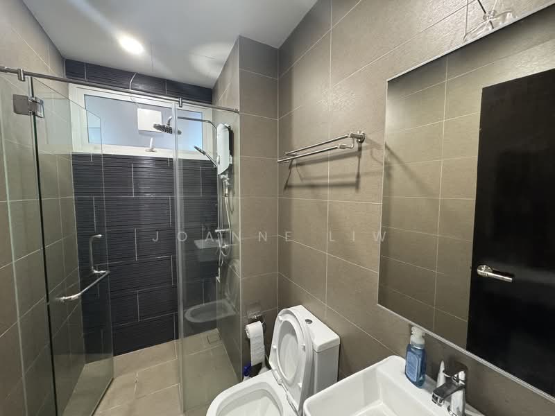 Kondominium untuk Dijual di Setia Sky Ville - Joanne Liw - Bathroom - PropertyGuru.com.my