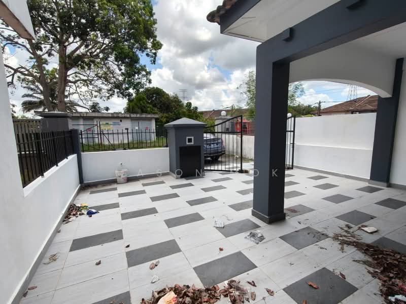 2-storey Terraced House for Sale in Taman Sri Putri (Kulai) - Mason Mok - Exterior - PropertyGuru.com.my