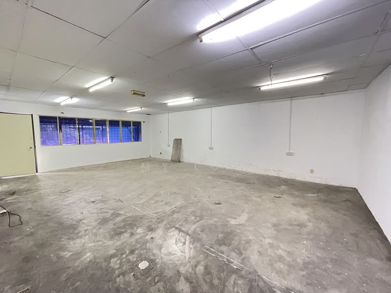 Kedai untuk Disewa di Taman Industri Selayang Utama (Selayang) - MY Loh - Interior - PropertyGuru.com.my